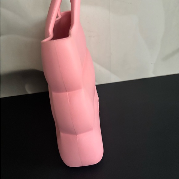Like new Melissa bag in pink